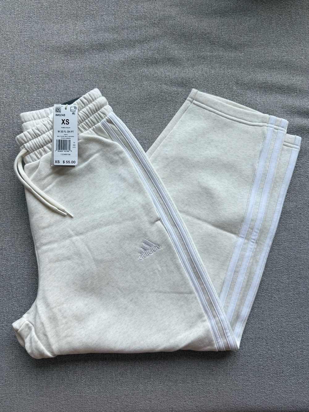 NWT Adidas Women’s Essentials 3-Stripes Open-Hem Straight Leg Pants Off-White XS